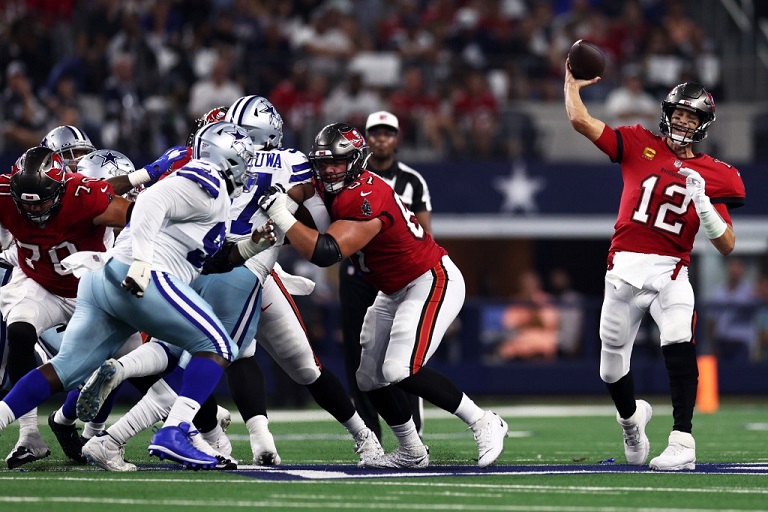 Dallas Cowboys tai Arizona Cardinals eivät kuuntele faneja